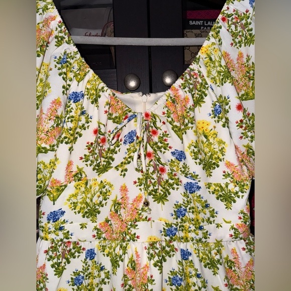 Laundry by Shelli Segal Floral Puff Sleeve Dress - Picture 4 of 9
